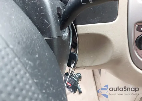 2004 Ford Escape Xlt из США, поврежденный, VIN 1FMYU93144KA78271